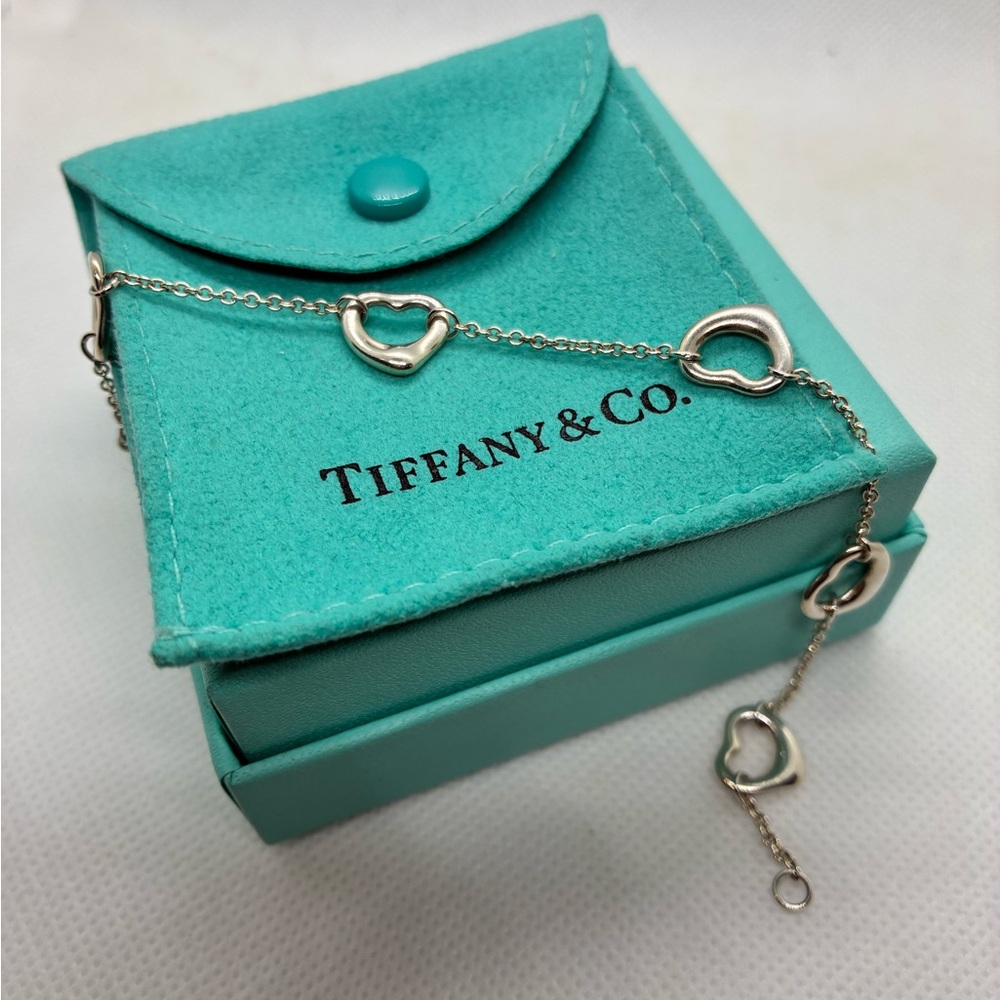 Tiffany & Co. Silver Five Open Heart Chain Bracelet - dustbag only no box 7in